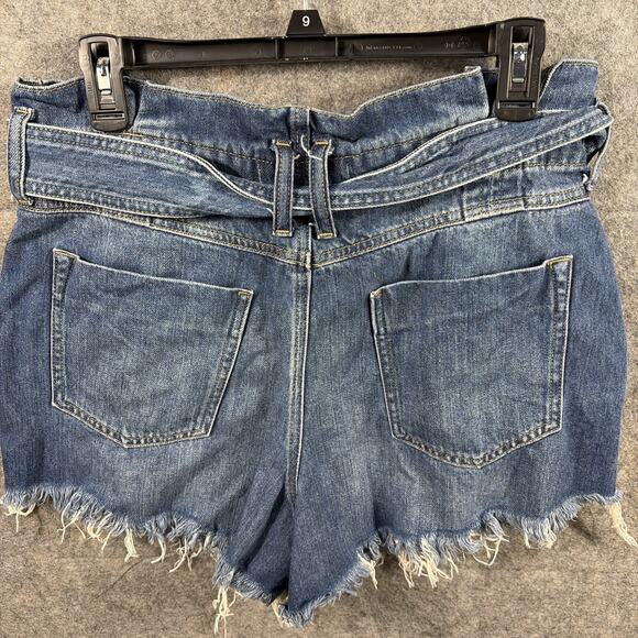 Women’s Free People See You Sometime Blue Jean Cut Off Shorts W/ Belt Size M - Picture 5 of 8